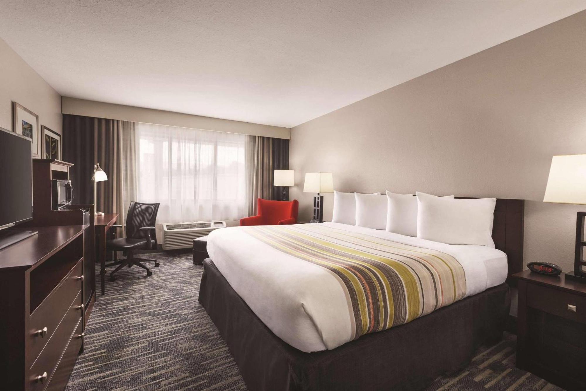 Country & By Radisson, Abingdon, Va Abingdon