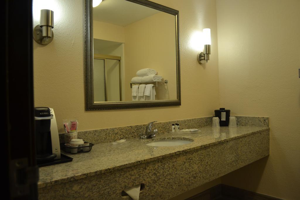 Hotel Country & By Radisson, Abingdon, Va Abingdon