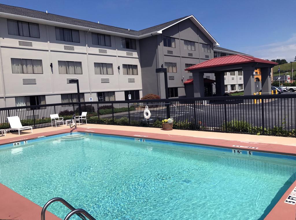 Hotel Country & By Radisson, Abingdon, Va