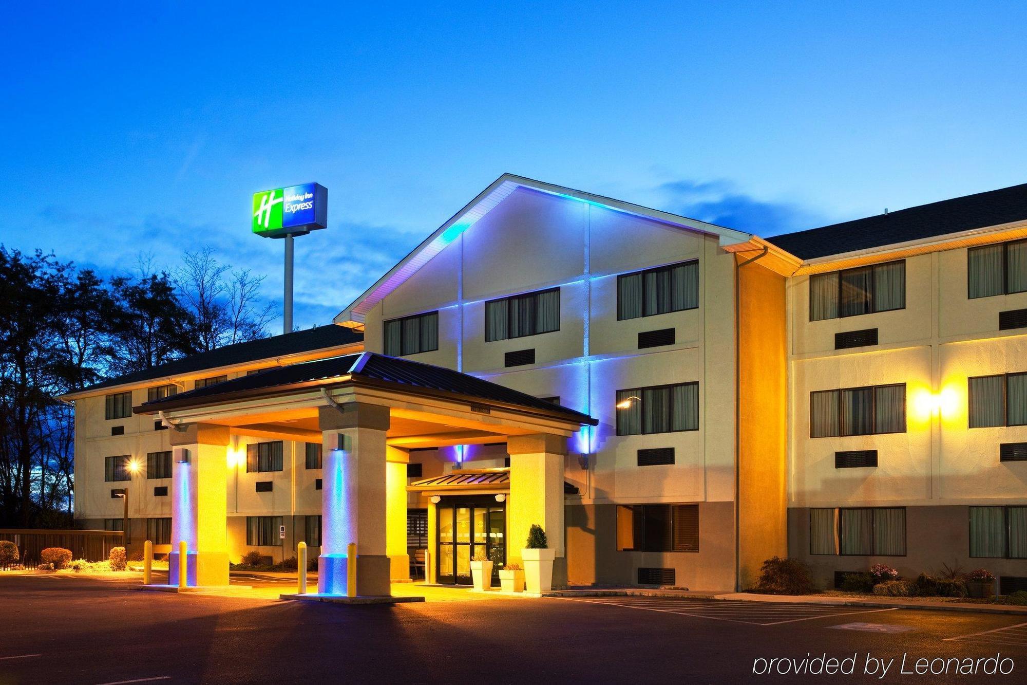 Country & By Radisson, Abingdon, Va 3* Abingdon