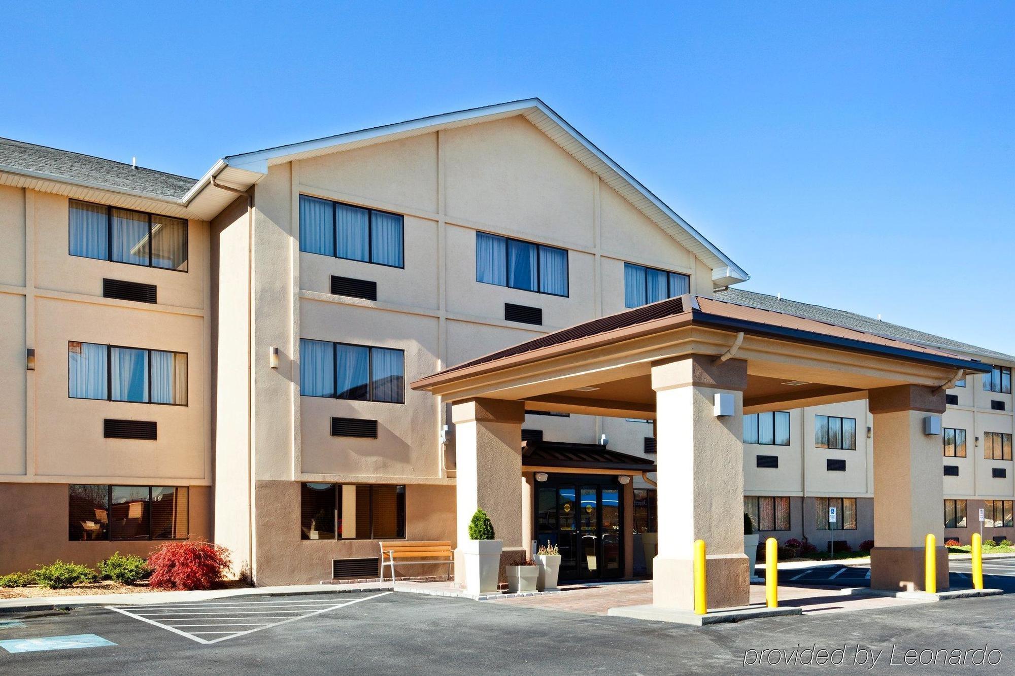 Hotel Country & By Radisson, Abingdon, Va 3*